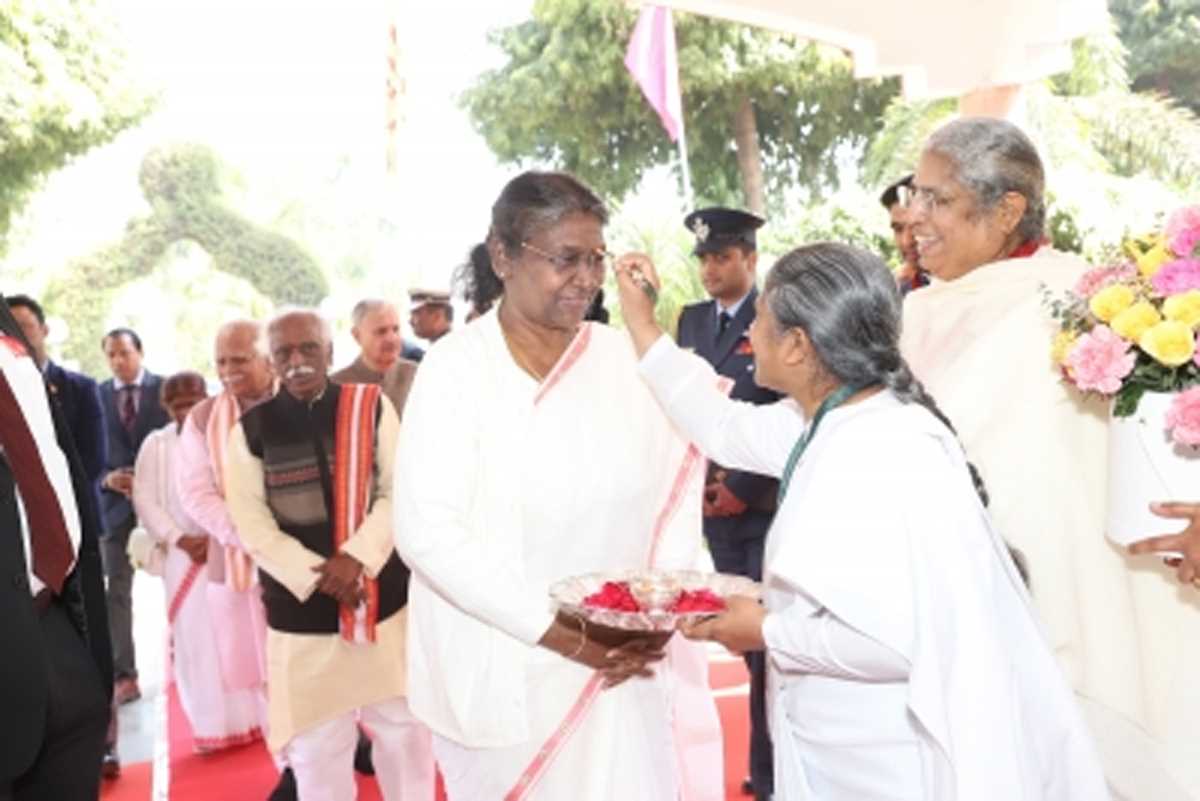 भारत वैश्विक स्तर पर 5वीं सबसे बड़ी अर्थव्यवस्था बन गया है : राष्ट्रपति मुर्मू